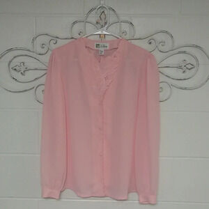LA BLOUSE FEMININE, EMBROIDERED NECKLINE, SCALLOPED PLACKET, COVERED BUTTONS